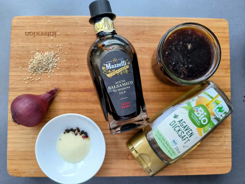 Zutaten für Teriyaki-Sesam Dressing